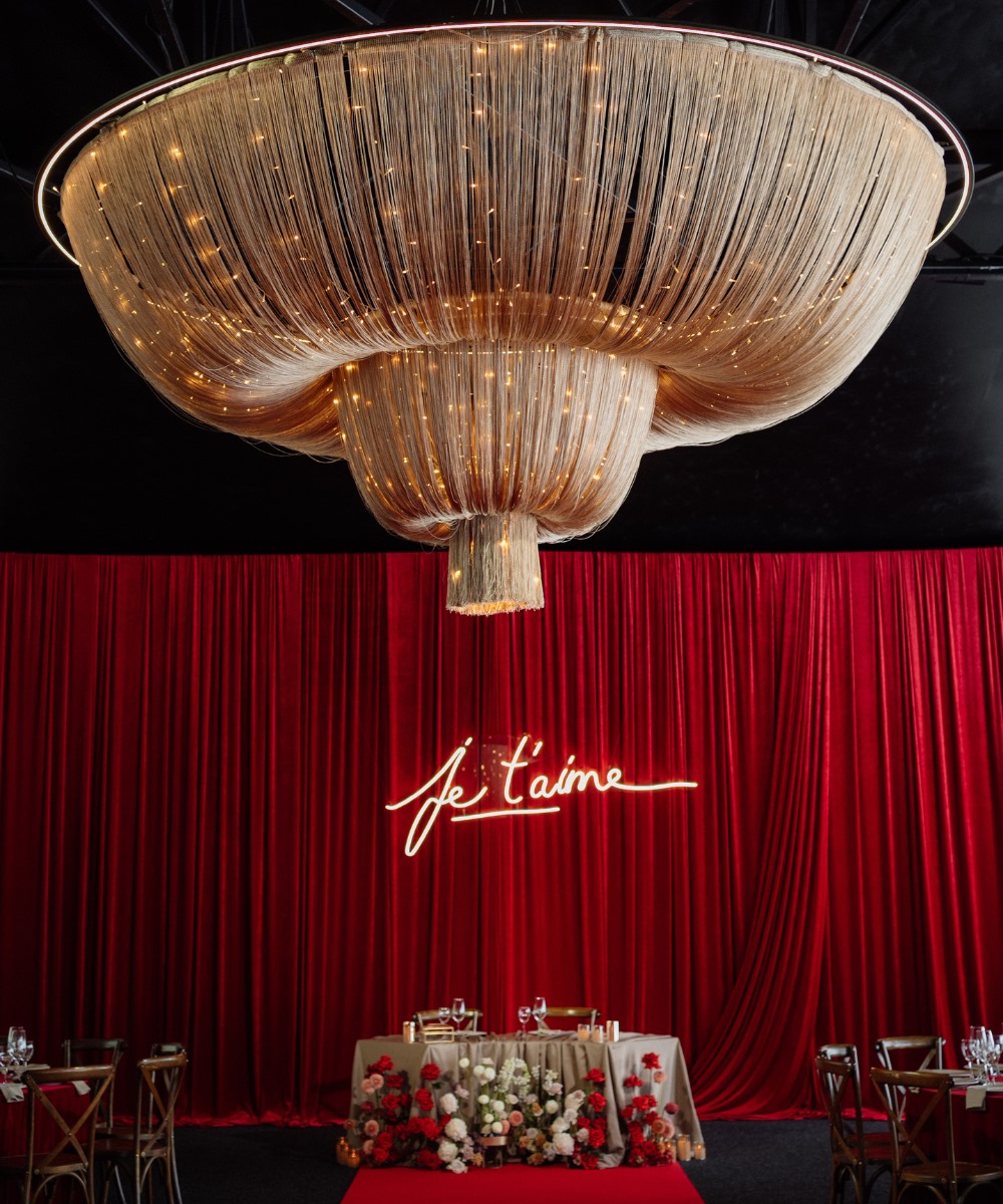 Backdrops, room and ceiling draping
